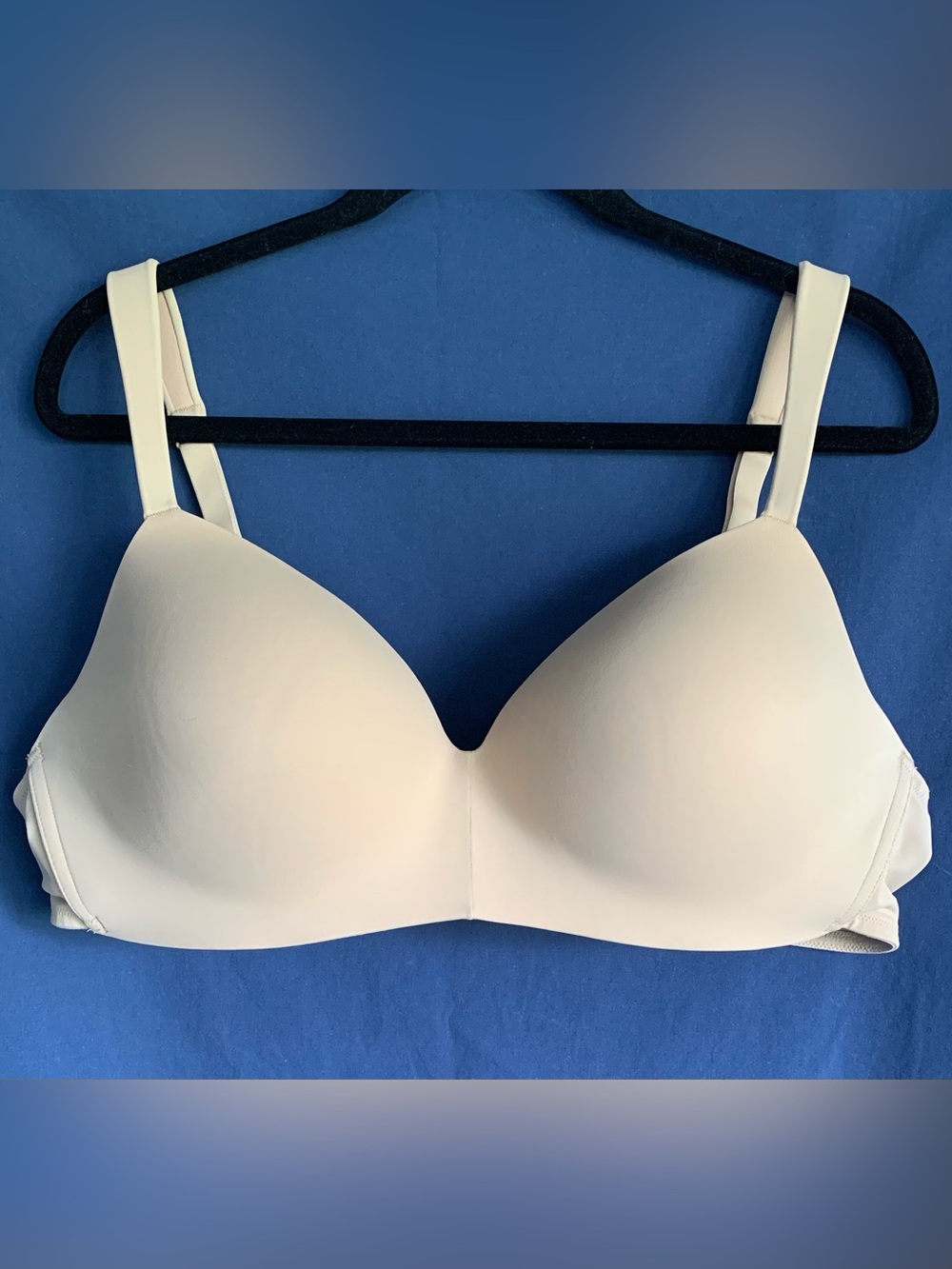 Cacique 44B Lightly Lined, No Wire T-Shirt Bra